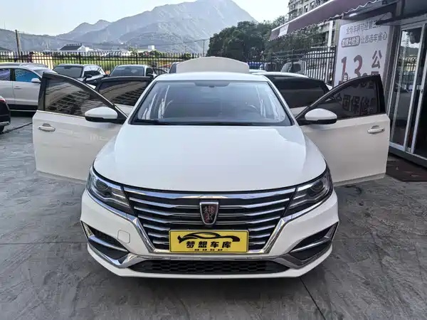 Roewe i6 Classic 2020