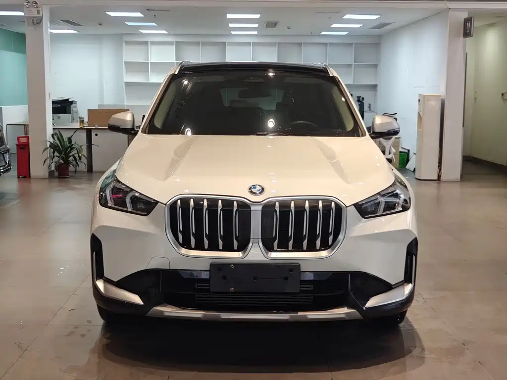 BMW X1 2023