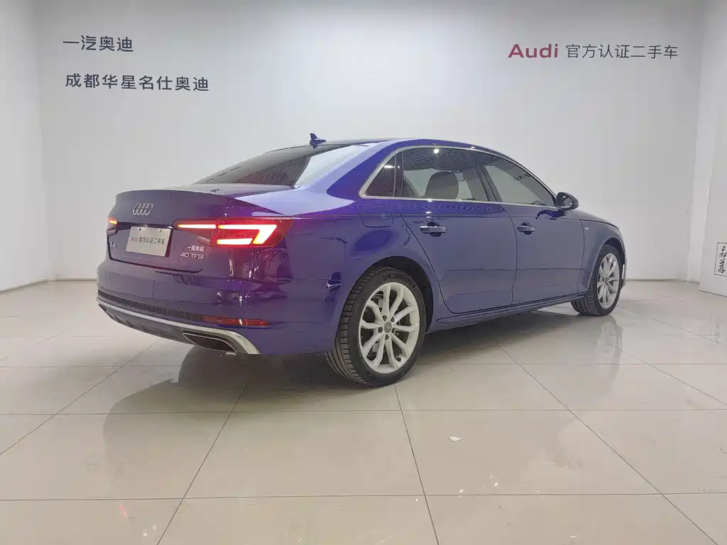 Audi A4L 2020 — фото 19