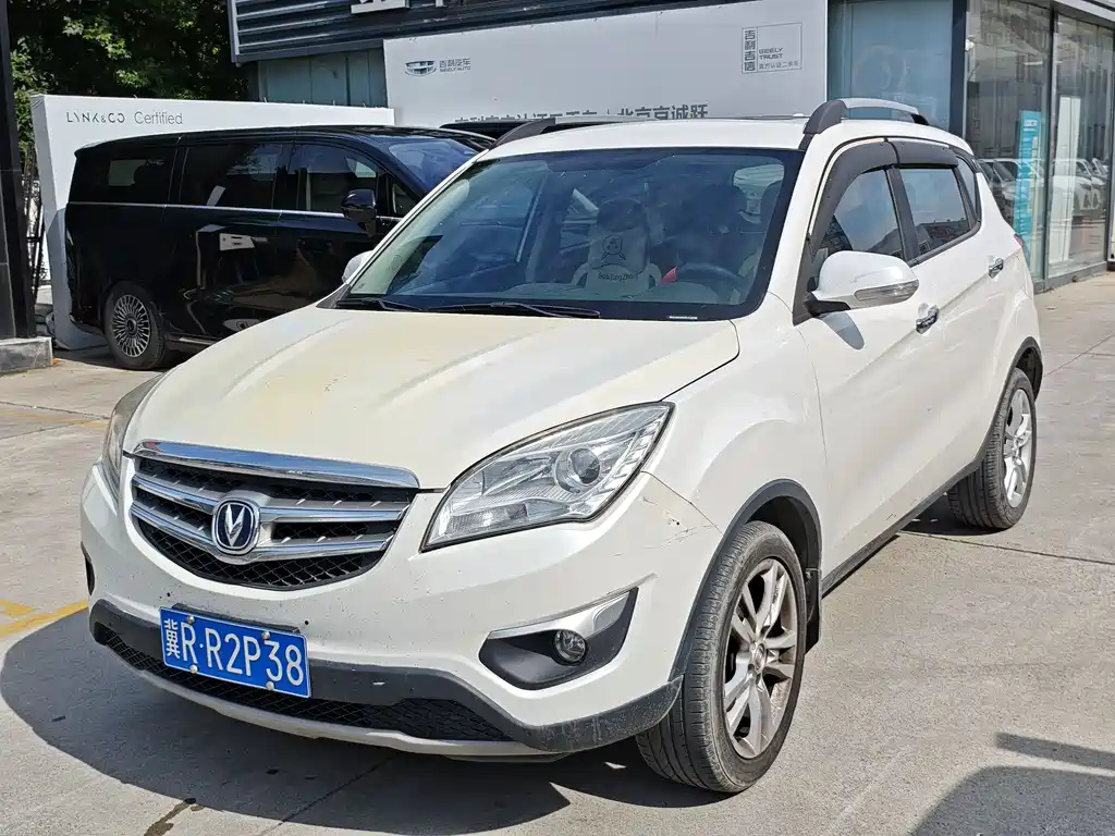 Changan CS35 2015 — фото 1