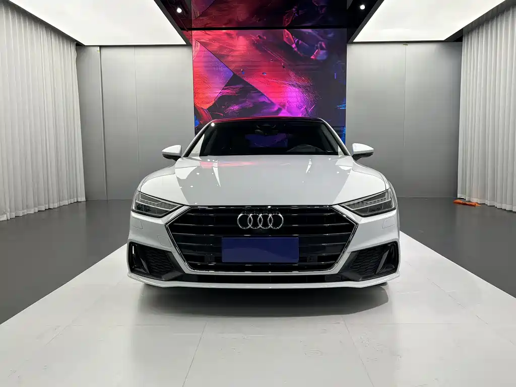 Audi A7 2023 — фото 2