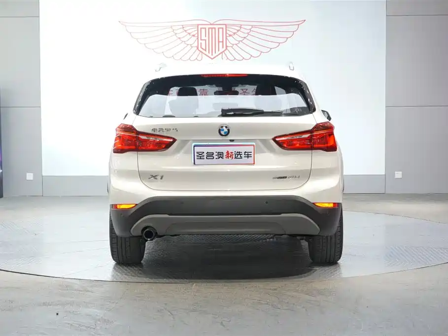 BMW X1 2019 — фото 5