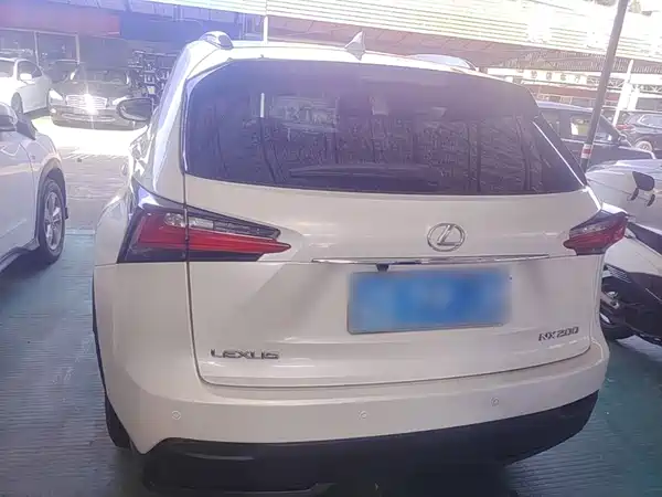 Lexus NX 2017
