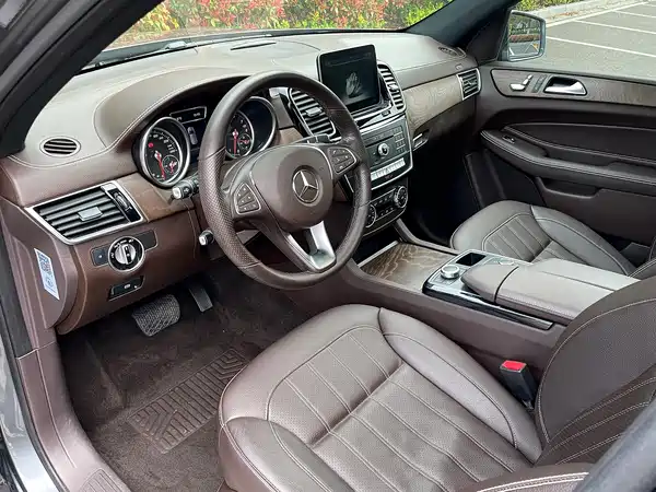 Mercedes-Benz GLE 2017