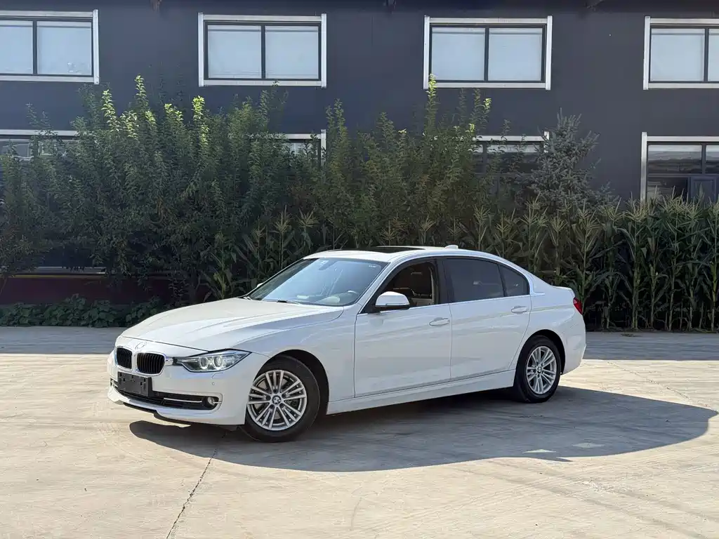 BMW 3 Series 2015
