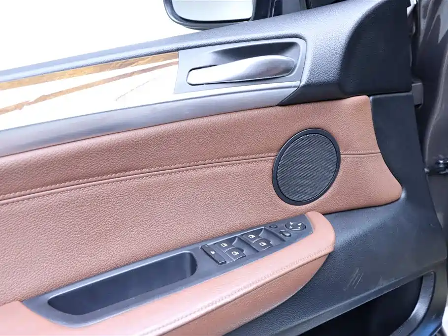 BMW X5 2013 — фото 12