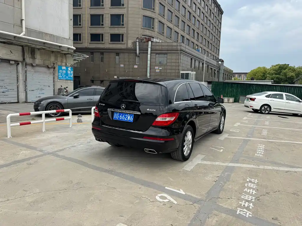 Mercedes-Benz R-Class 2018 — фото 16