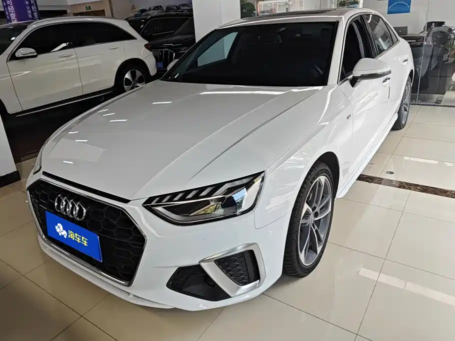Audi A4L 2021