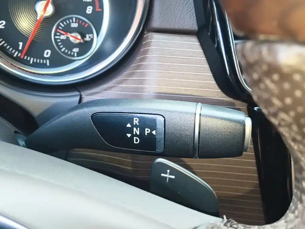 Mercedes-Benz GLE 2018 — фото 14