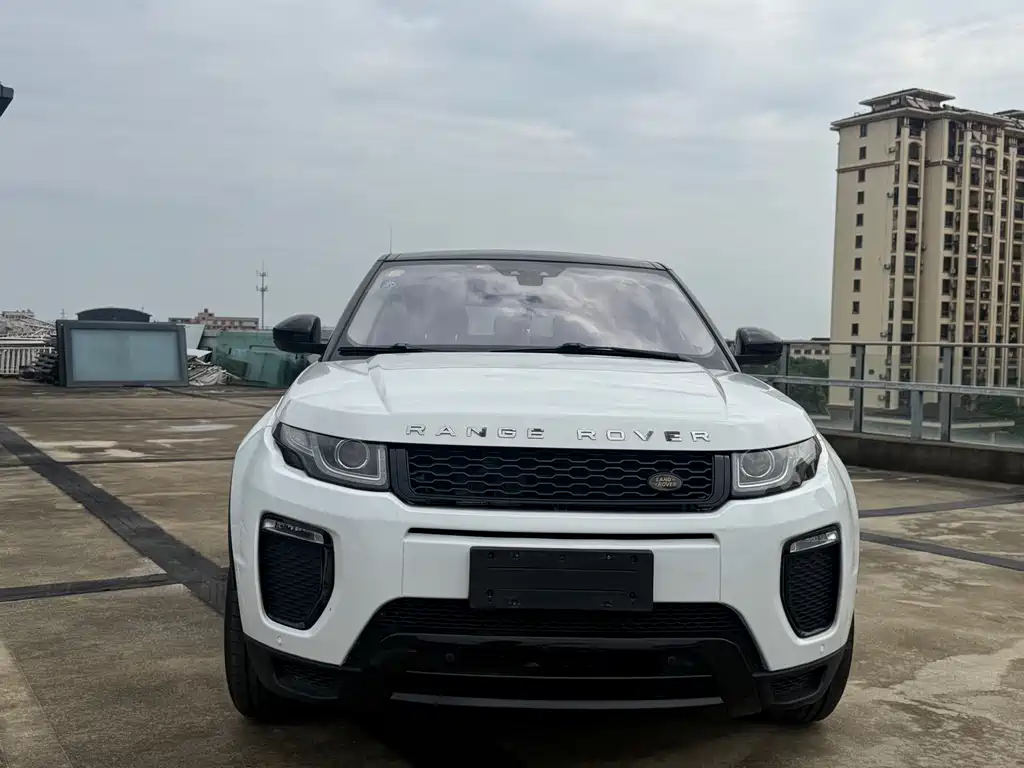 Land Rover Evoque 2018 — фото 2