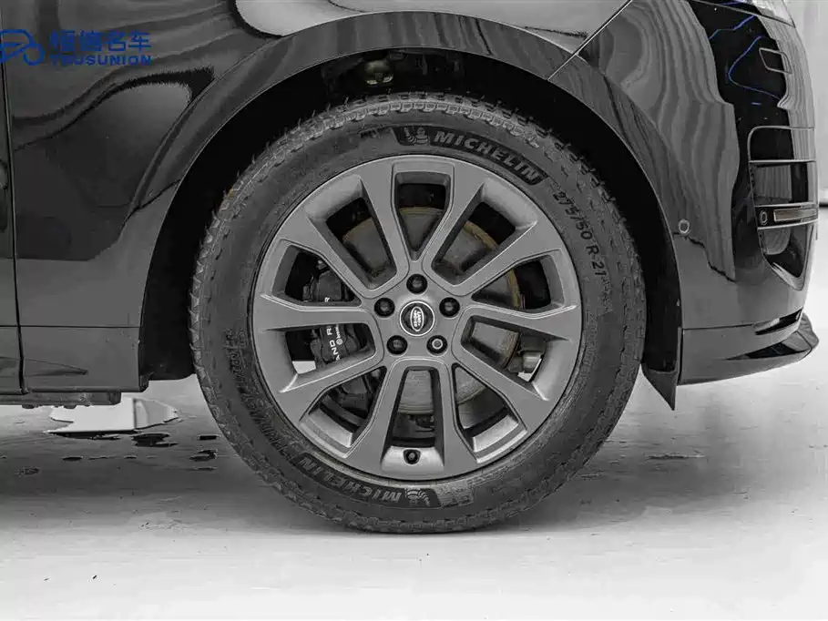 Land Rover Sport 2023 — фото 11