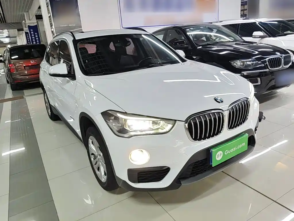 BMW X1 2017 — фото 4
