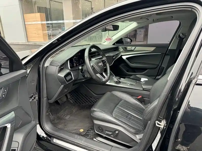 Audi A6L 2020 — фото 10