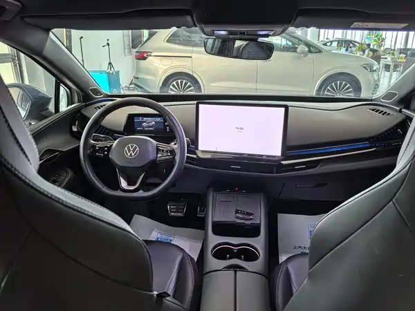 Volkswagen Distinctive 06 2025