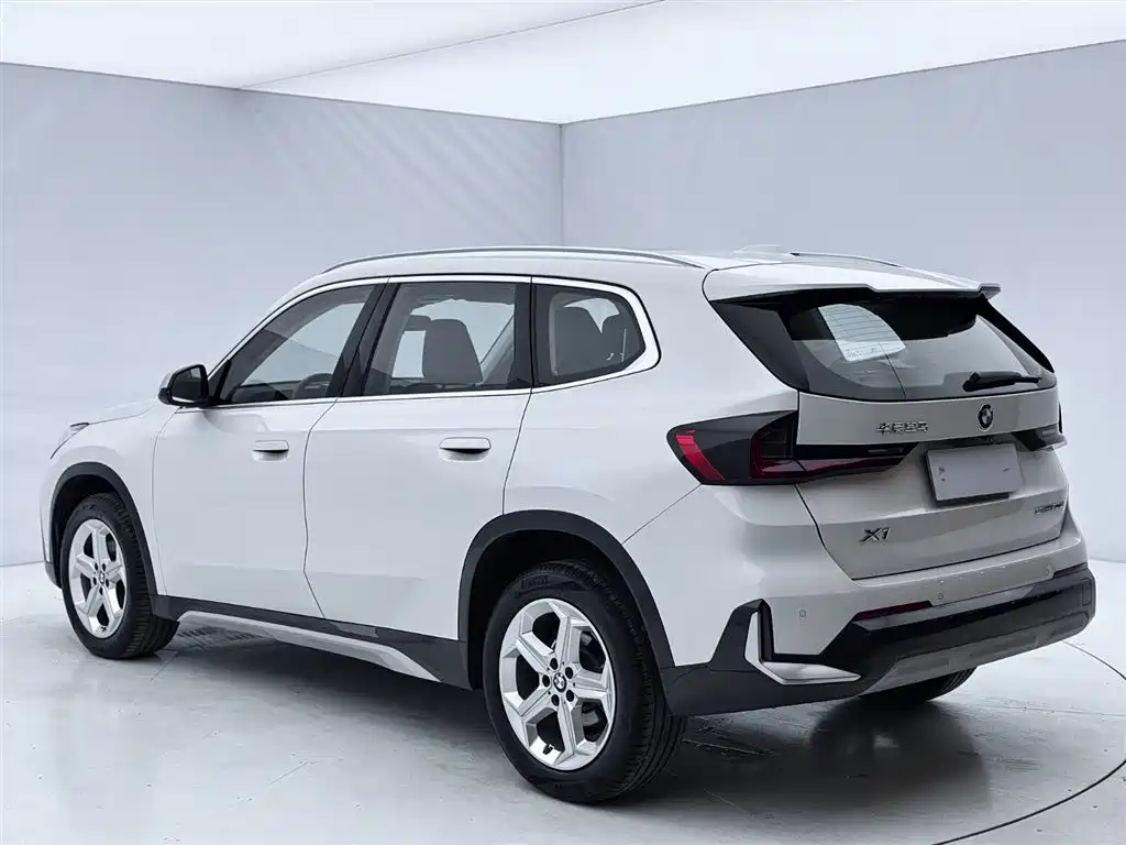 BMW X1 2024 — фото 4