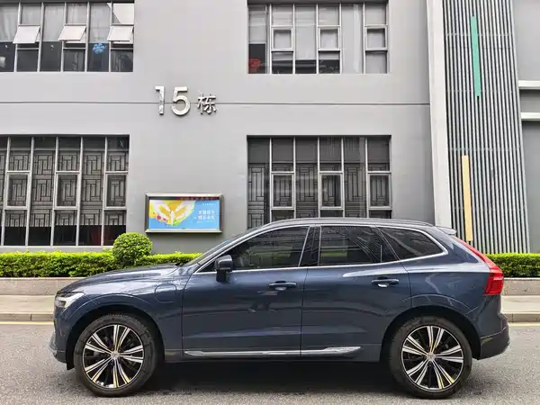 Volvo XC60 Plug-In Hybrid 2023