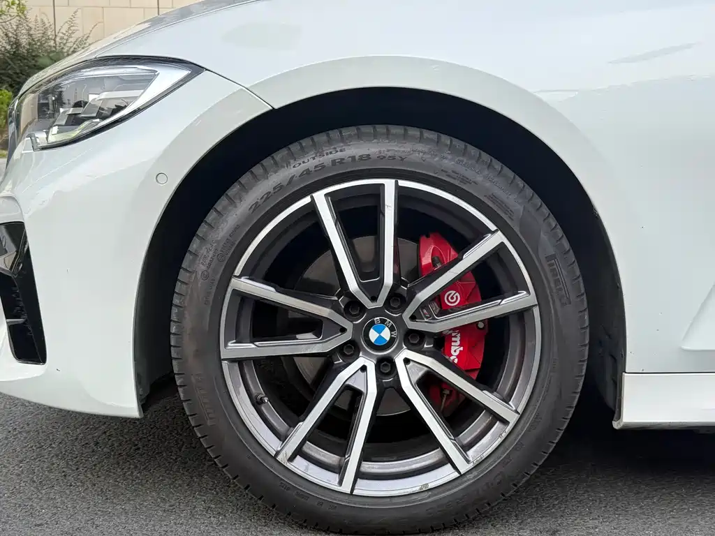 BMW 3 Series 2021 — фото 16