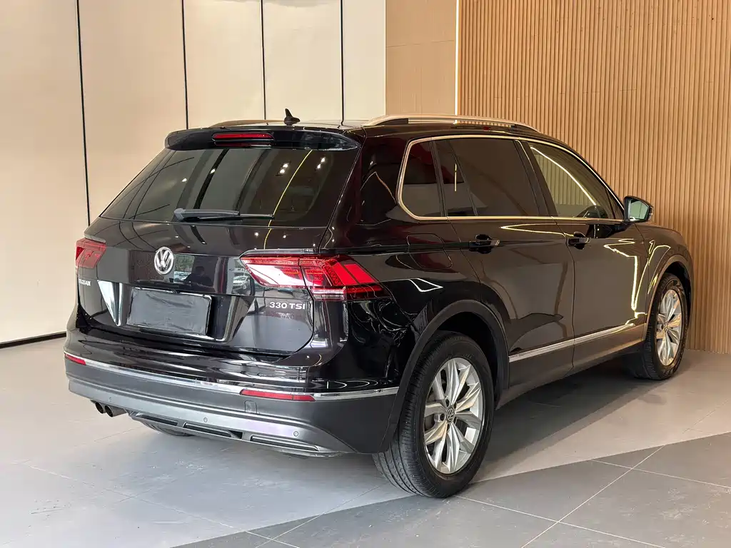 Volkswagen Tiguan 2019 — фото 17