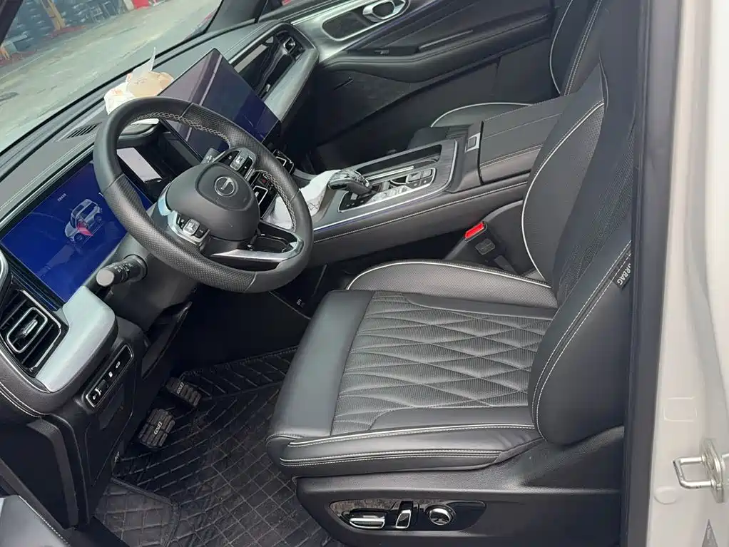 GAC Motor Trumpchi GS8 2022 — фото 13