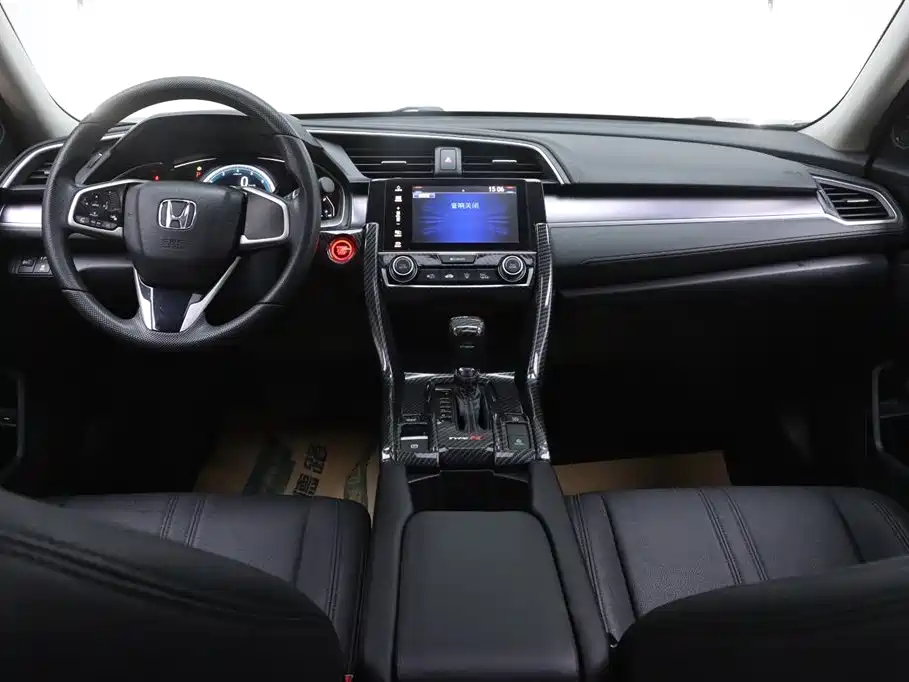 Honda Civic 2016 — фото 28