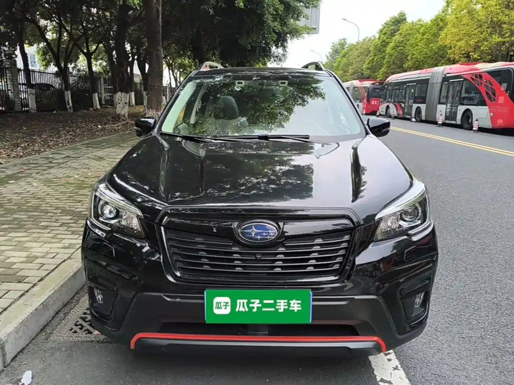 Subaru Forester 2020 — фото 3