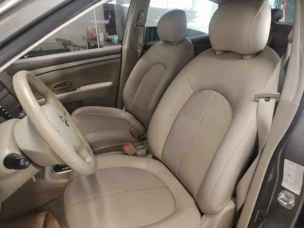 Nissan Sylphy 2016 — фото 15