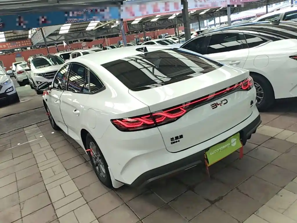 BYD Qin L 2025 — фото 5