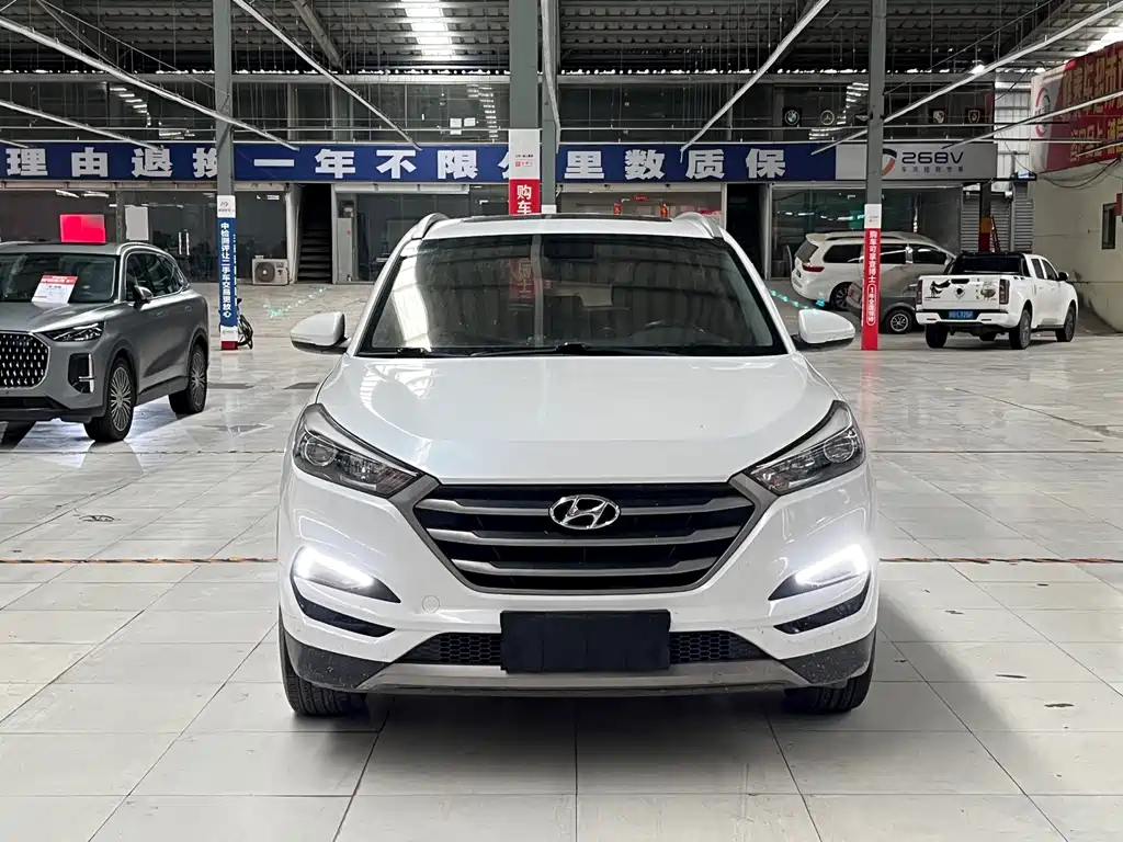Hyundai Tucson 2017 — фото 2