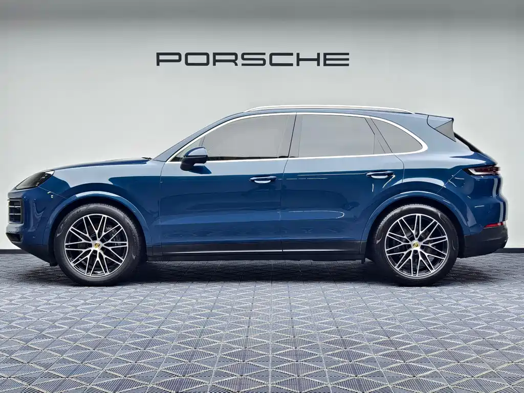 Porsche Cayenne 2024 — фото 6