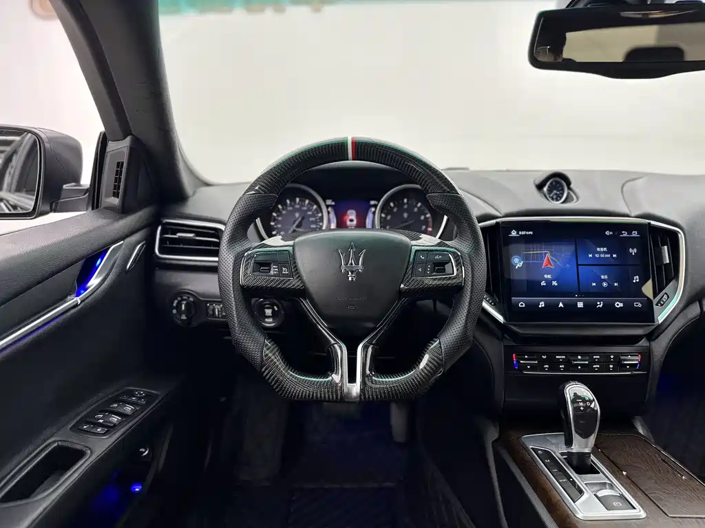 Maserati Ghibli 2016 — фото 3