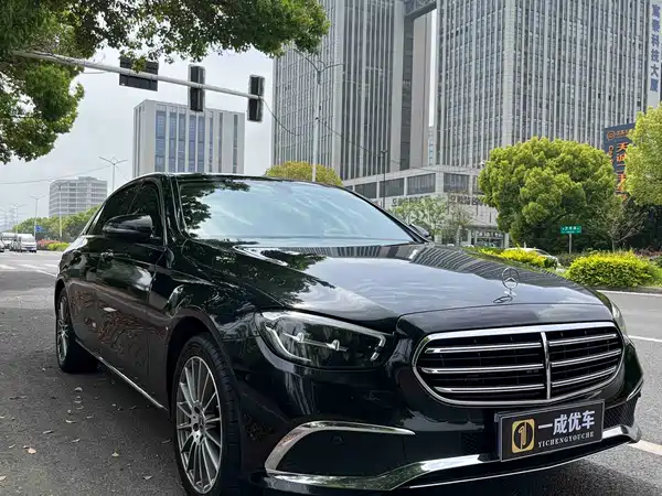 Mercedes-Benz E-Class 2021