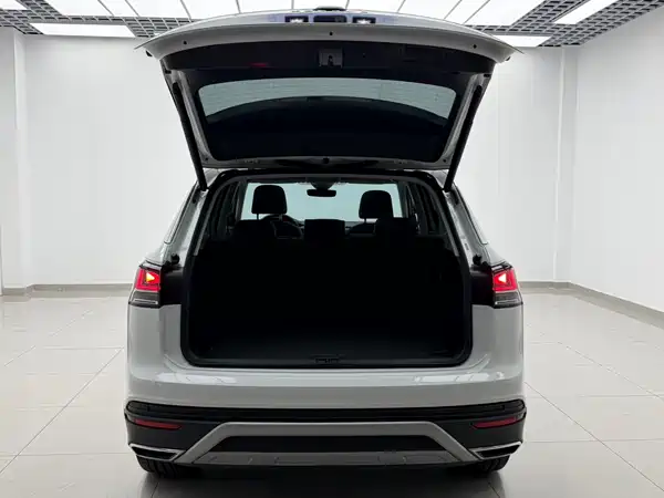Volkswagen Tayron 2023