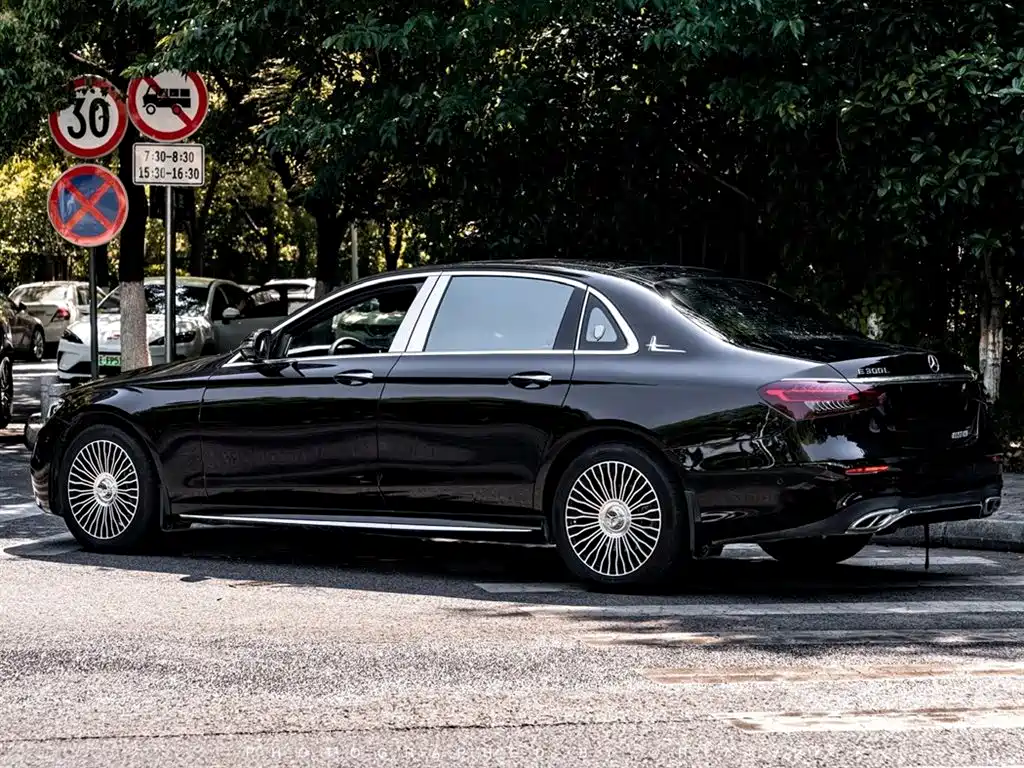 Mercedes-Benz E-Class 2021 — фото 10