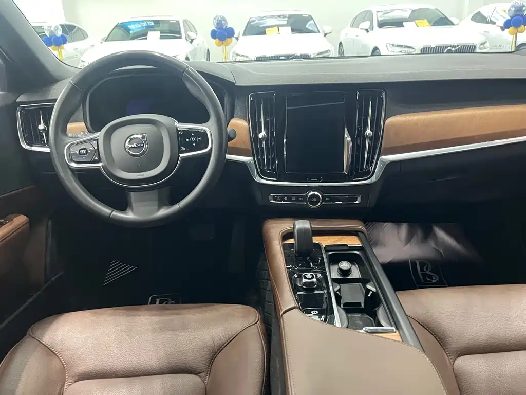 Volvo S90 2022 — фото 5