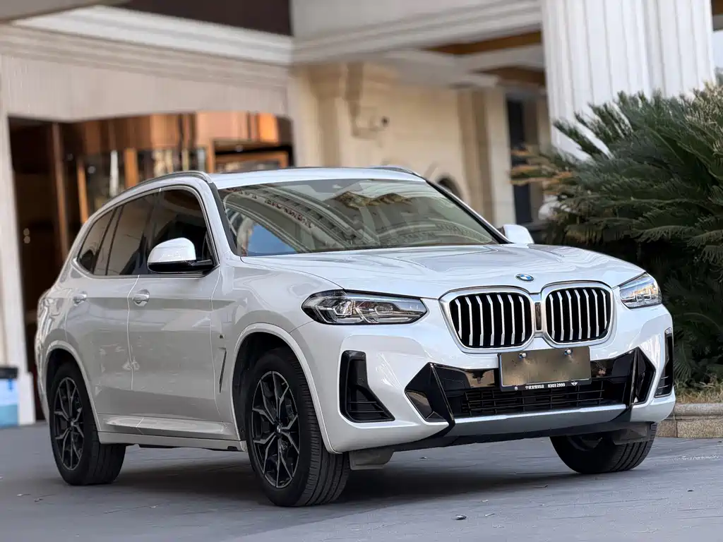 BMW X3 2021 — фото 3