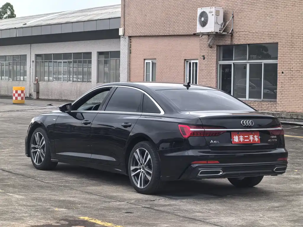 Audi A6L 2022 — фото 13