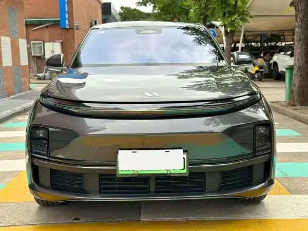 Li Auto L7 2023