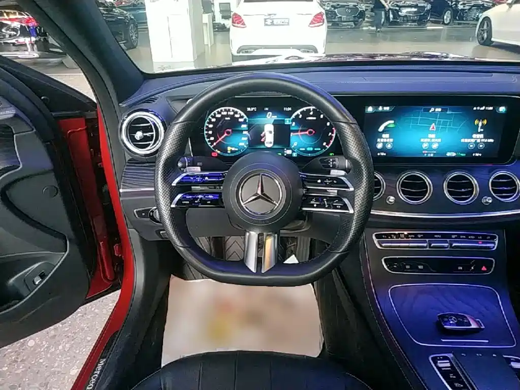 Mercedes-Benz E-Class 2021 — фото 11