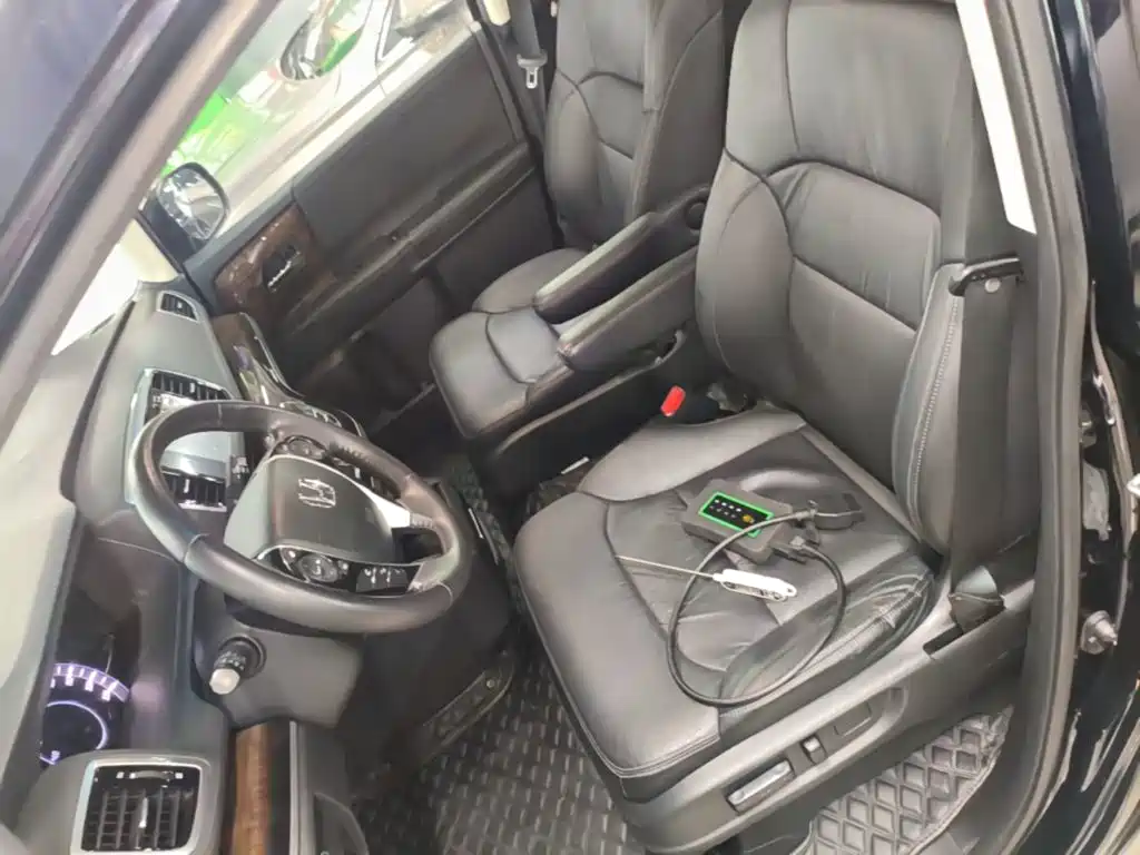 Honda Odyssey 2017 — фото 15