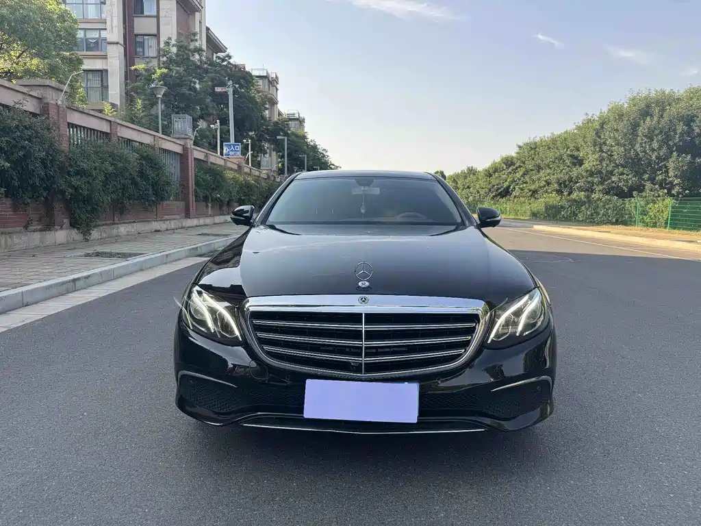 Mercedes-Benz E-Class 2020 — фото 2