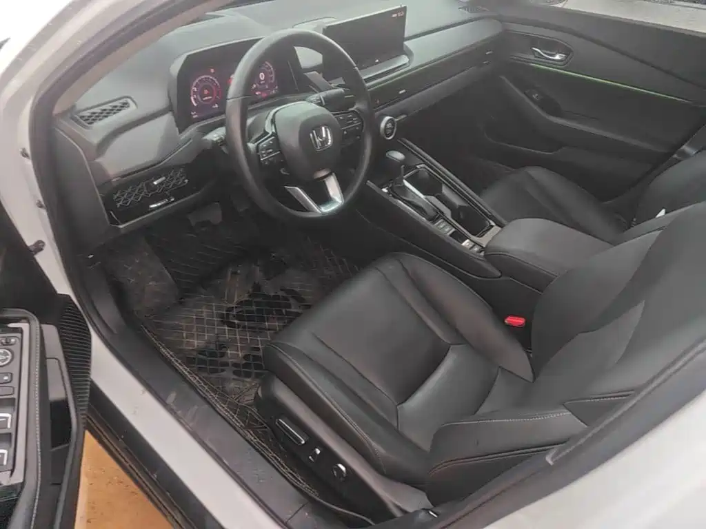 Honda Accord 2025 — фото 15
