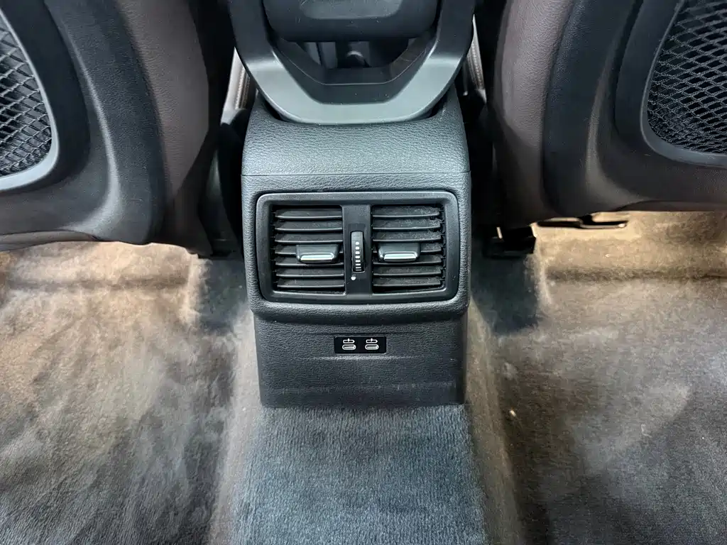 BMW X1 2022 — фото 18