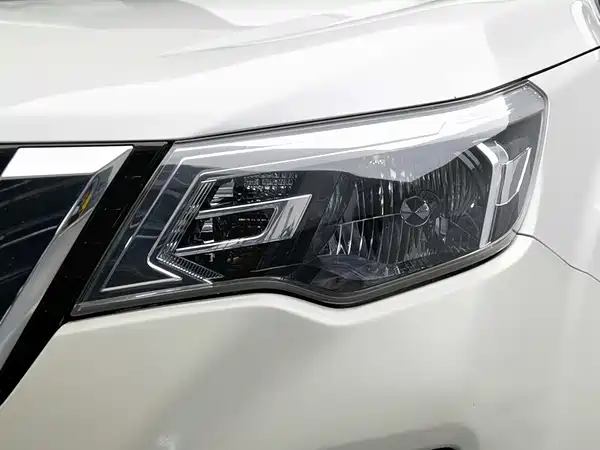 Nissan Terra 2020
