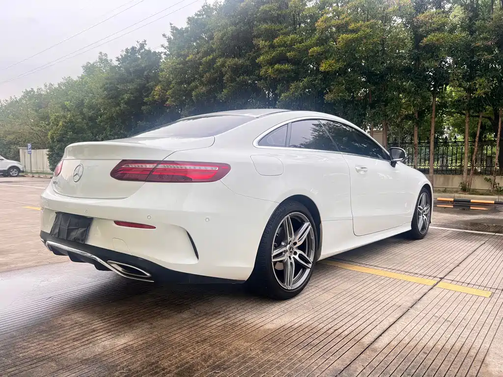 Mercedes-Benz E-Class 2020 — фото 25