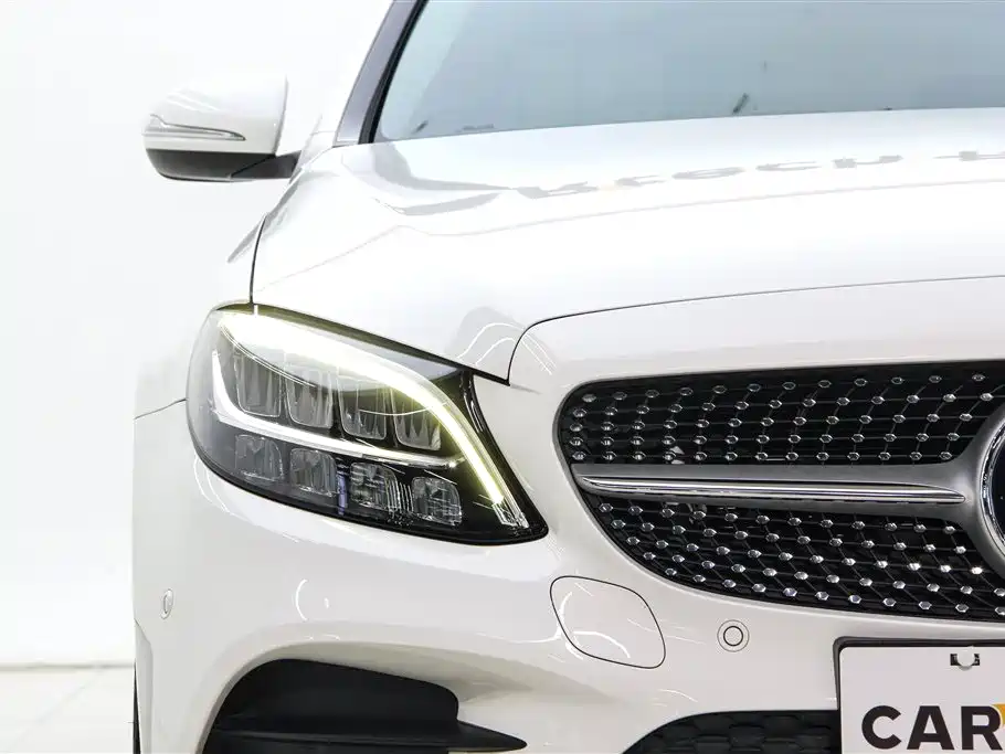 Mercedes-Benz C-Class 2019 — фото 9