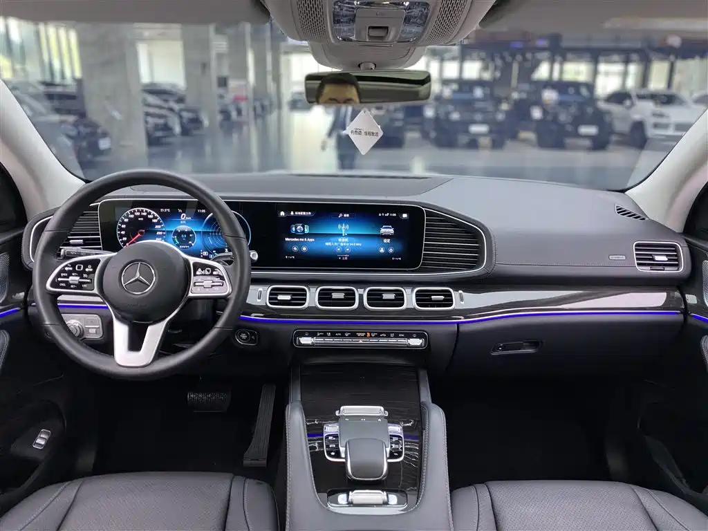Mercedes-Benz GLE 2020 — фото 13