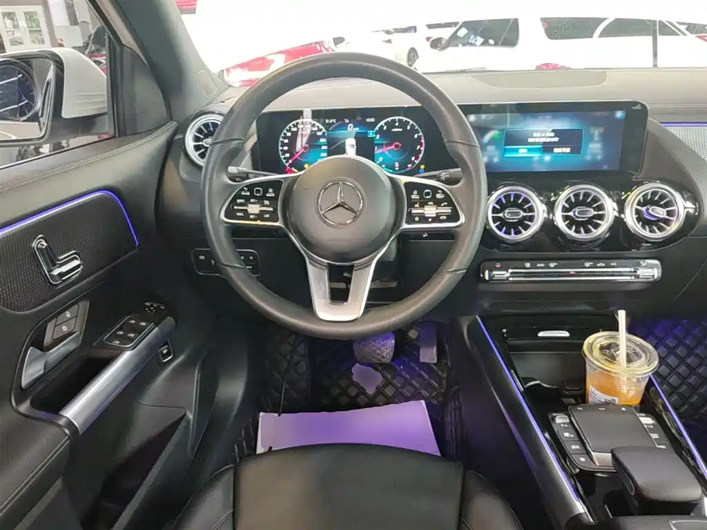 Mercedes-Benz GLA 2022 — фото 11