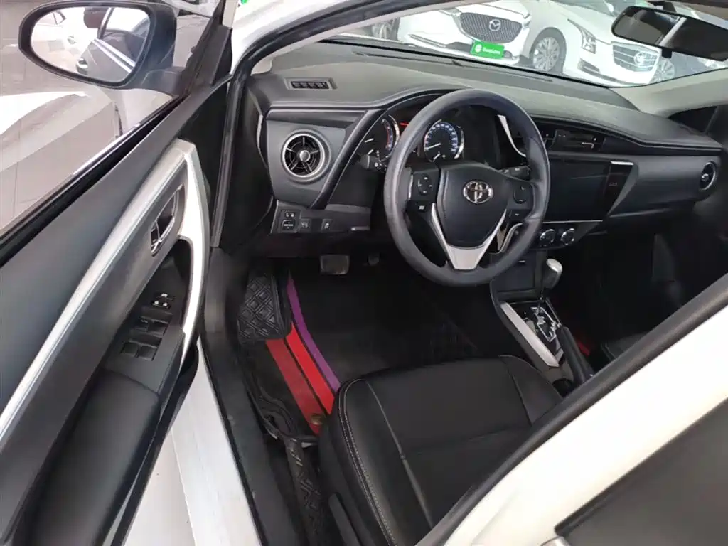 Toyota Corolla 2019 — фото 16