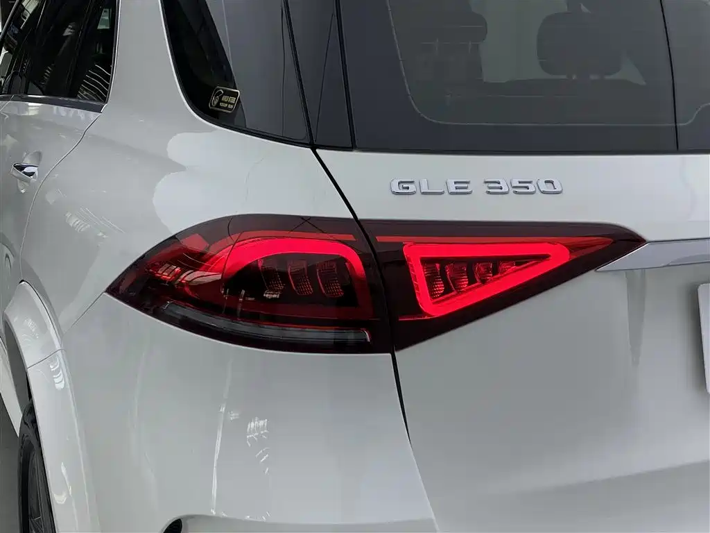 Mercedes-Benz GLE 2020 — фото 31