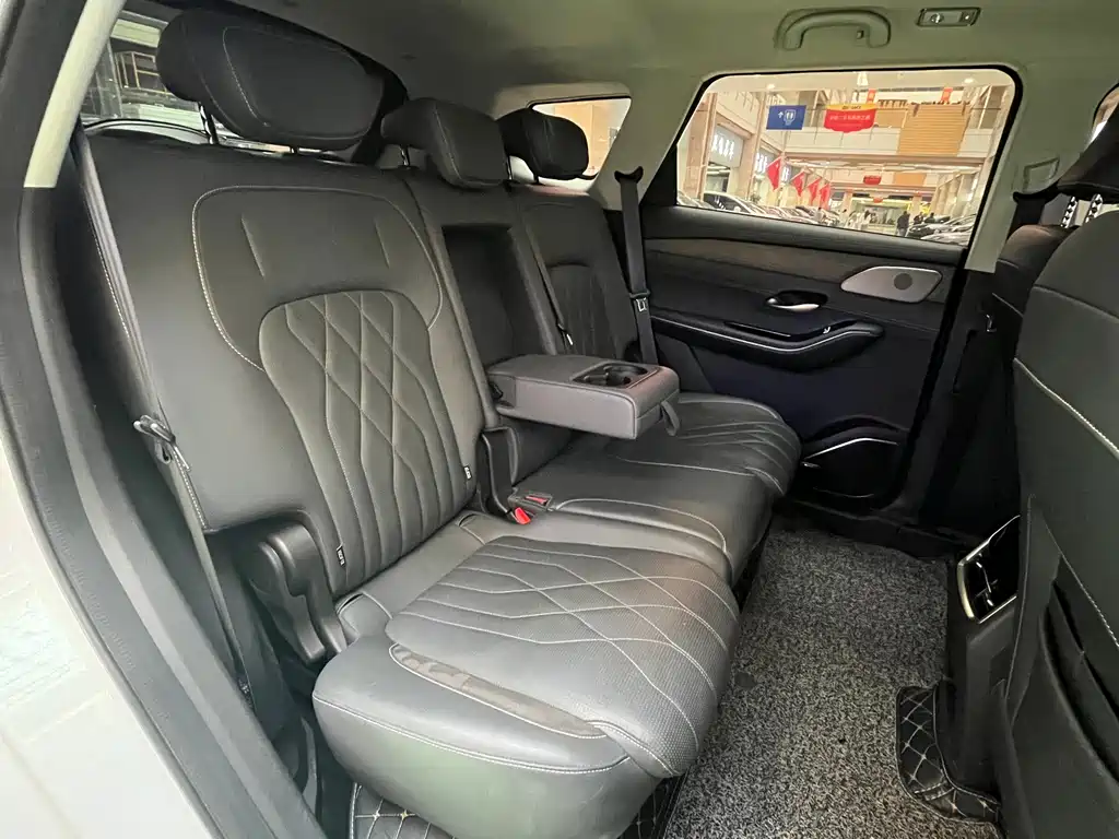 Jetour X90 C-DM 2025 — фото 15